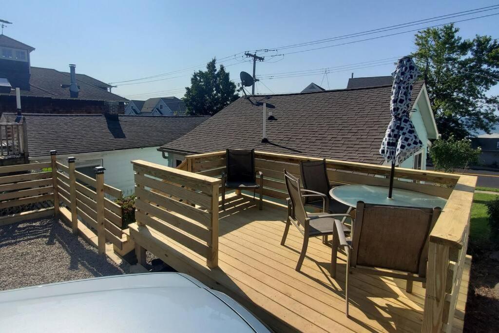 Beachy Bay Breeze Bungalow 2Br With Parking And Close To Many Amenities. West Haven Luaran gambar